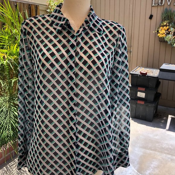 LIZ CLAIBORNE SZ. L BLOUSE POLYESTER GEOMETRIC - Picture 1 of 6
